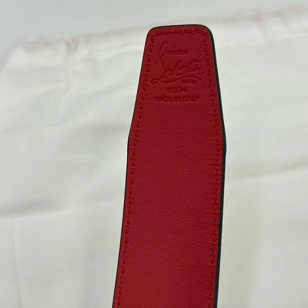 Women's Christian Louboutin CL logo belt size 85 cm/34 inches made in Italy